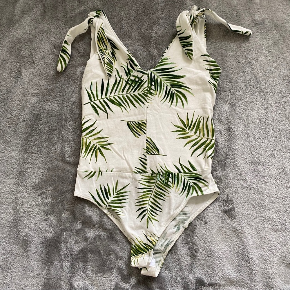 H&M Tropical Bodysuit 🌴